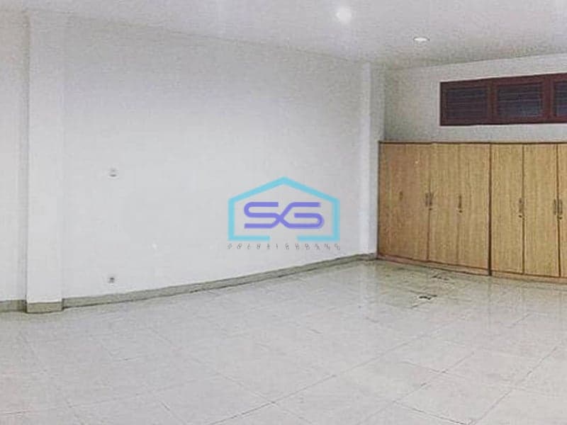 Disewakan Ruko 4,5 Lantai Di Muara Karang Jakarta Utara Rapih, Siap Pakai