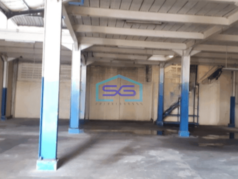 Dijual Gudang Akses Container 40 Feet di Kosambi Tangerang Luas Bangunan 700 m²