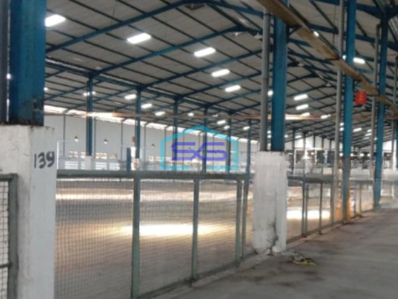 Disewakan Gudang Bebas Banjir Luas Bangunan 10000 m² Lokasi Surabaya Kota