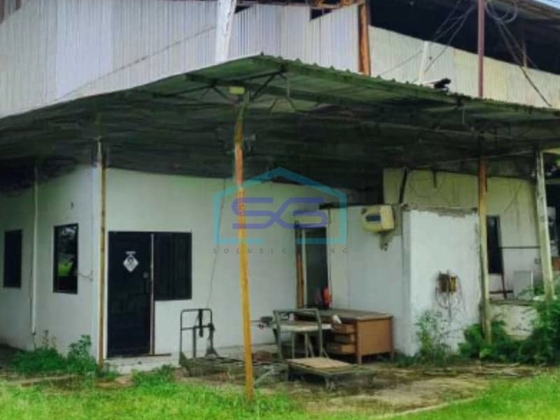 出售：宽敞仓库 建筑面积3000平方米 位于西爪哇省万隆市班加兰