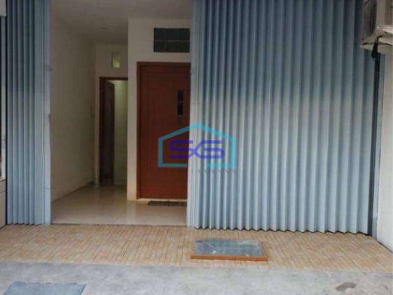 Disewakan Ruko di Pangeran Jayakarta Jakarta Pusat Luas Bangunan 229 m²