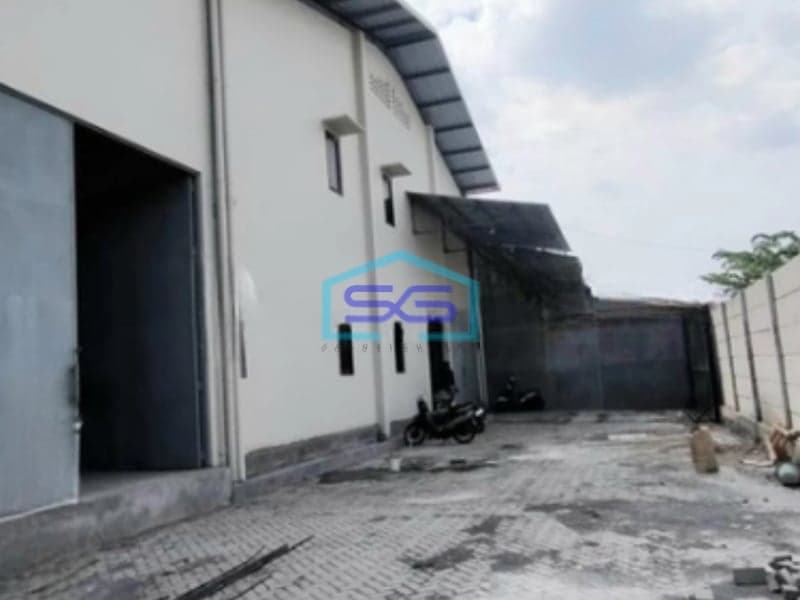Disewakan Gudang Bagus Siap Pakai Area Parkir Sangat Luas Di Kawasan Industri Ngaliyan Semarang LB 714m2