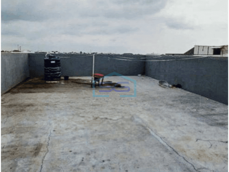 Disewakan gudang bebas banjir siap pakai di Tanjung Pura Kalideres