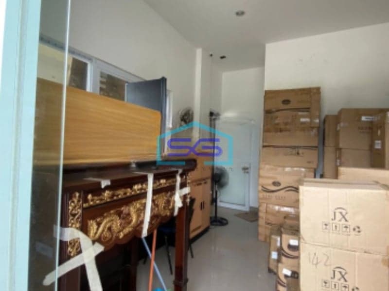 Dijual Gudang di Citra Garden 8 Jakarta Barat Sudah Renovasi HGB Luas Tanah 136 m2