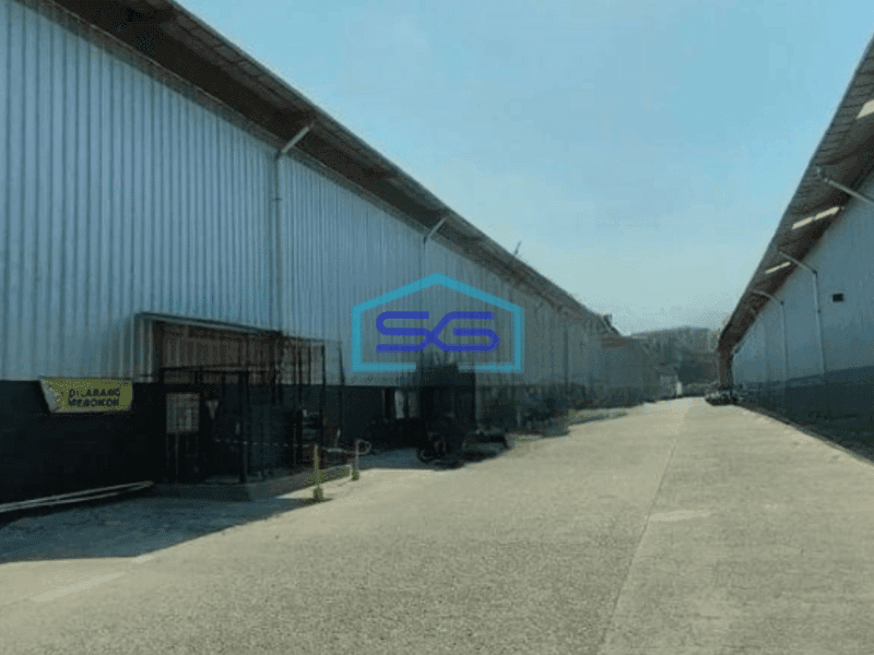 Disewakan Gudang Siap Pakai Luas Tanah 10000 m² di Legok Tangerang