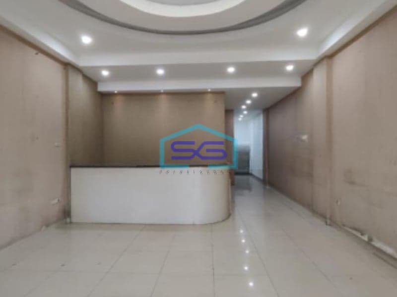 Disewakan Ruko 4.5 Lantai Rapih Dengan Sekat Siap Pakai di Sunter Jakarta Utara LB 260m2