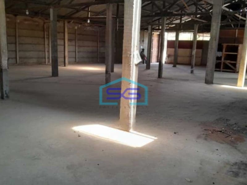 Disewakan Gudang Akses Container Luas Bangunan 400 m² Lokasi Jurumudi Tangerang