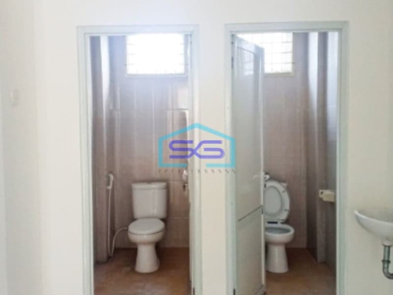 Disewakan Ruko Luas Bangunan 350 m²  Lokasi di Jakarta Timur