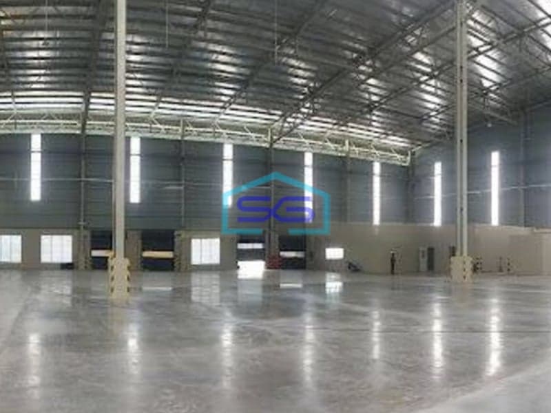 Disewakan Gudang Loading Dock di Manyar Maspion Gresik 4104m2  Bagus HGB