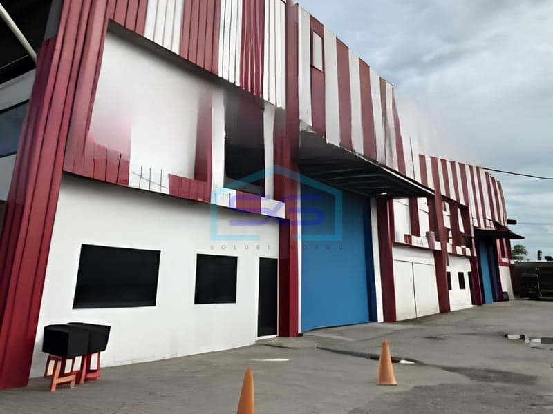 Warehouse with Office For Sale Building Area 14128 m² Located in Cilegon Serang Banten