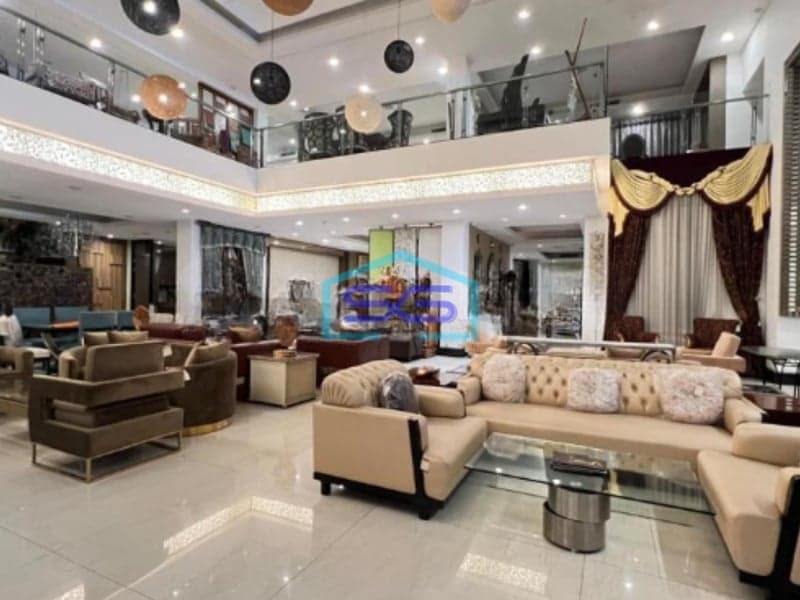 Disewakan Ruko Mini Building Lokasi Strategis di Gandaria Jakarta Selatan LB 1500m2