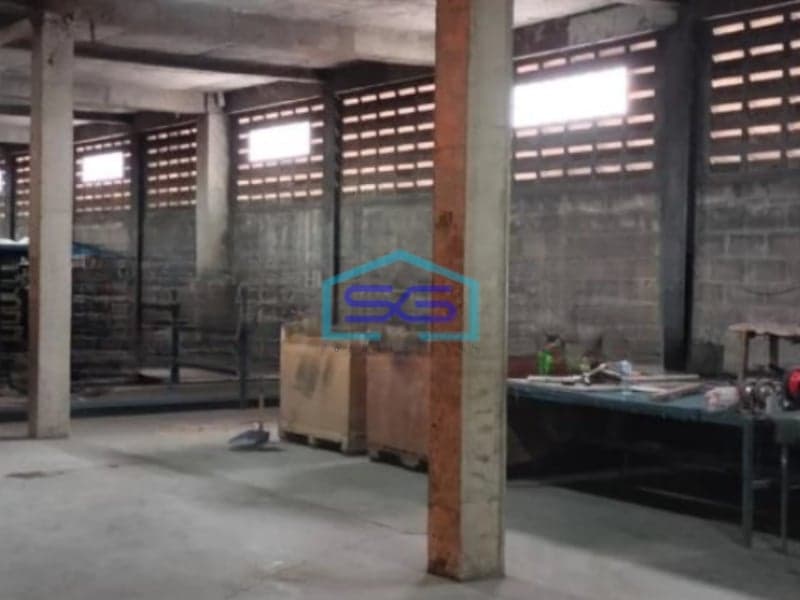 Disewakan Gudang Ada Lift Luas Tanah 4021 m² Lokasi di Cikupa Tangerang