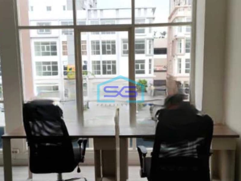 Disewakan Ruko Luas Bangunan 292 m² Lokasi Pakuwon City Surabaya