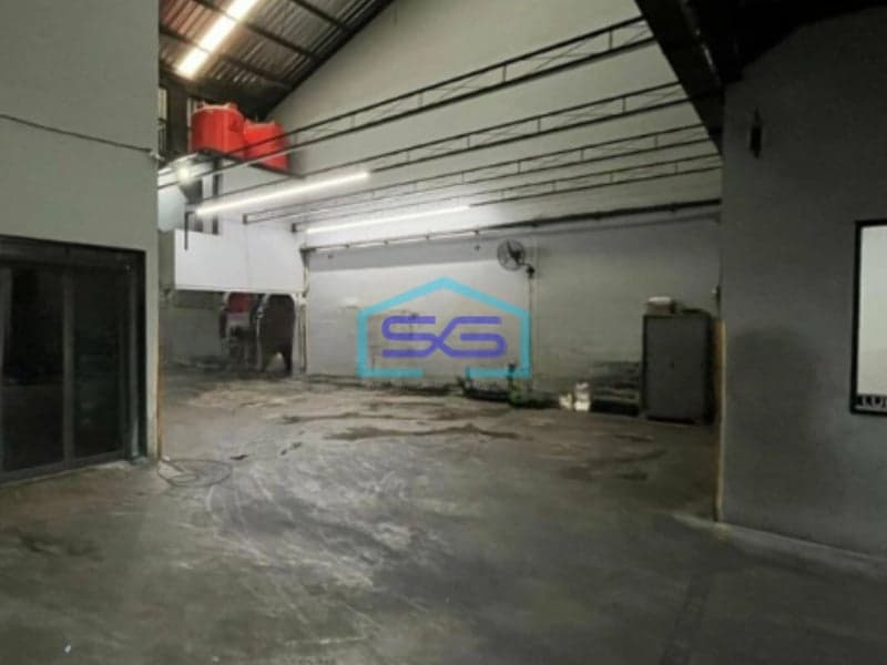 Dijual Ruang Usaha Ada Kantor Luas Tanah 325 m² Lokasi Semarang