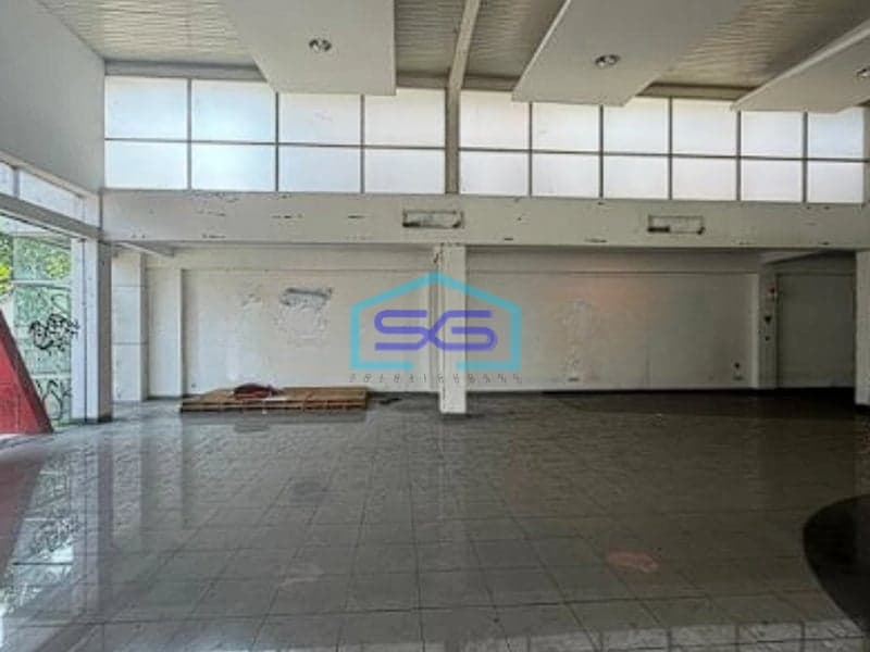 Dijual Bangunan Ruang Usaha  Ex Showroom di Mampang Prapatan Jakarta Selatan