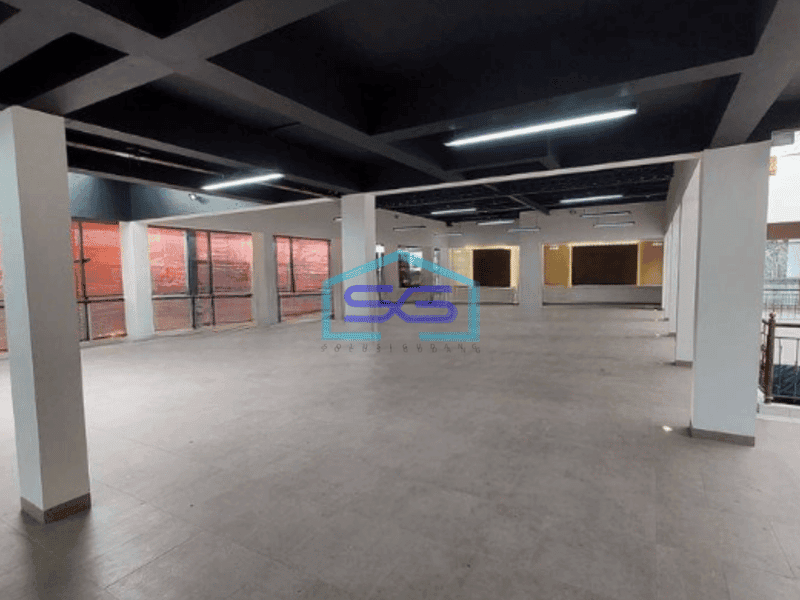 Disewakan Ruko 3 Lantai Luas Bangunan 1500 m² di Braga Bandung