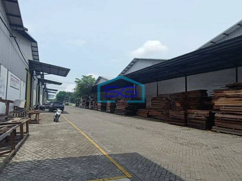 Disewakan Gudang Lokasi Bebas Banjir Komplek Modern Di Benowo Surabaya LT 1800m2
