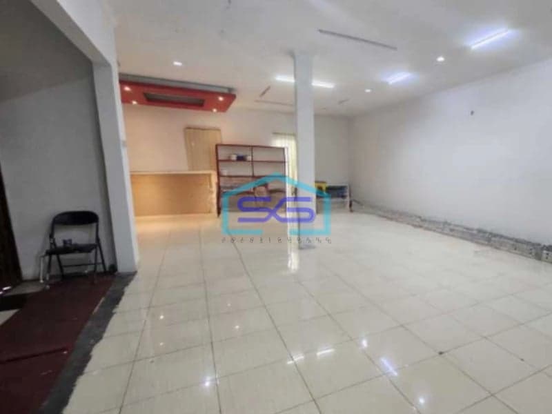 Disewakan Ruko 3 Lantai Di Kiaracondong Bandung Luas Bangunan 300 m²