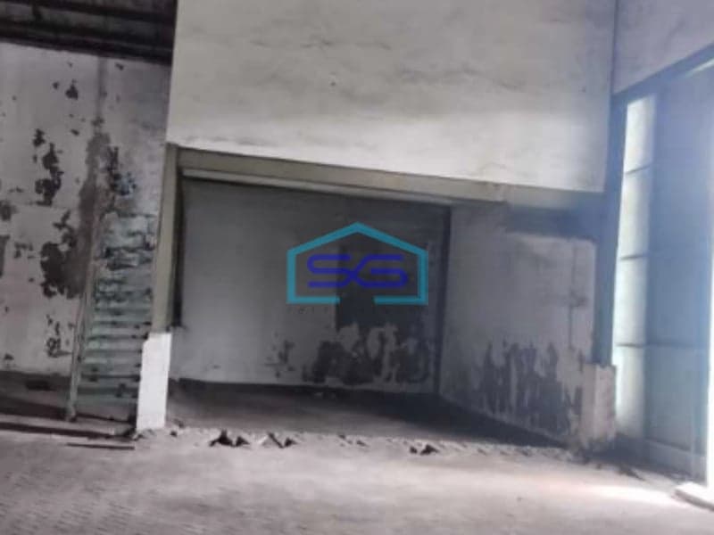 Disewakan Gudang Luas Bangunan  980 m² Lokasi Margomulyo Surabaya