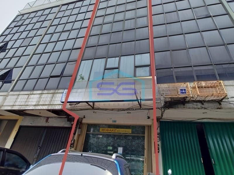 出售商铺房产位于雅加达西部塔曼萨里品南西亚 3层 即将开业 最便宜 适合投资 建筑面积210平方米