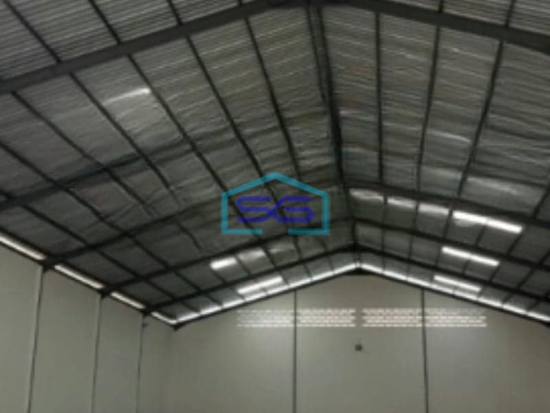 Disewakan Gudang Luas Tanah 1500 m² Lokasi Tidak Banjir di Margomulyo Surabaya