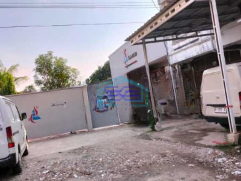 Dijual Ruko 3 Lantai Siap Pakai Di Lokasi Sangat Strategis Duri Kosambi Jakarta Barat Luas Bangunan  174 m²