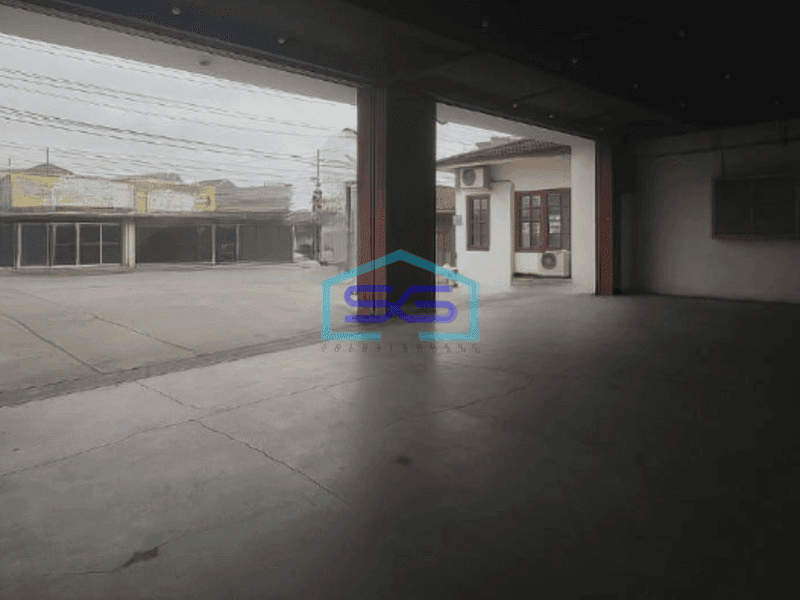 Disewakan Ruko Siap Huni Bebas Banjir Luas Tanah 720 m² di Godean Sleman