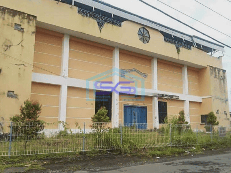 Gudang 2400m di dekat Maumbi Manado disewakan