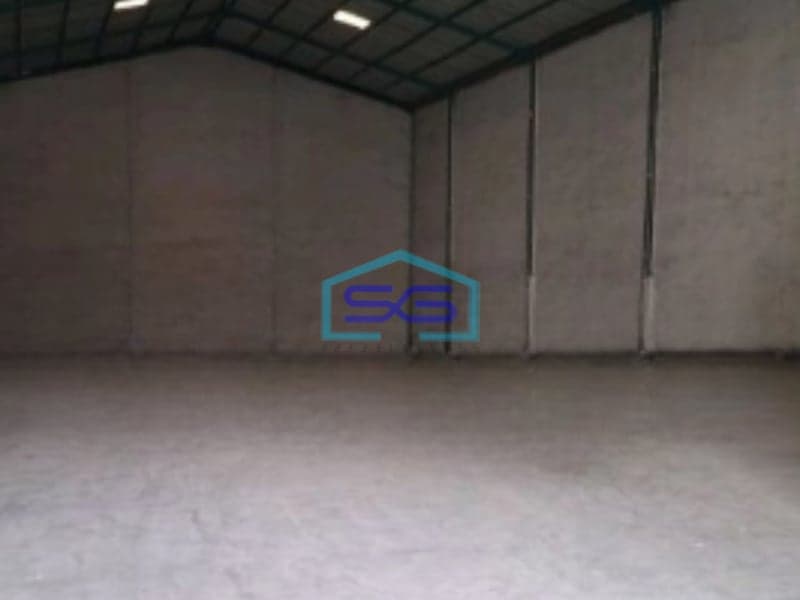 Disewakan Gudang Akses Container Luas Tanah 1200 m² di Sidoarjo