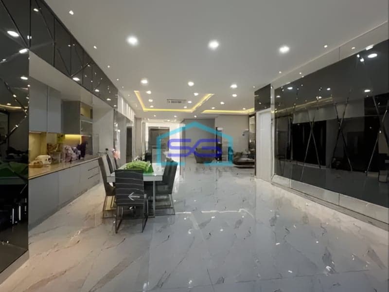 Dijual Gedung Kantor 6 Lantai Di Gajah Mada Taman Sari, Jakarta Barat LT 485m2