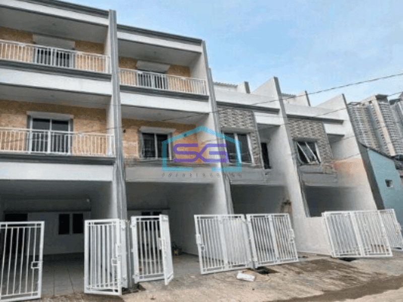 Dijual Ruko 3 Lantai di Tanjung Duren Jakarta Barat Luas Bangunan  168 m²