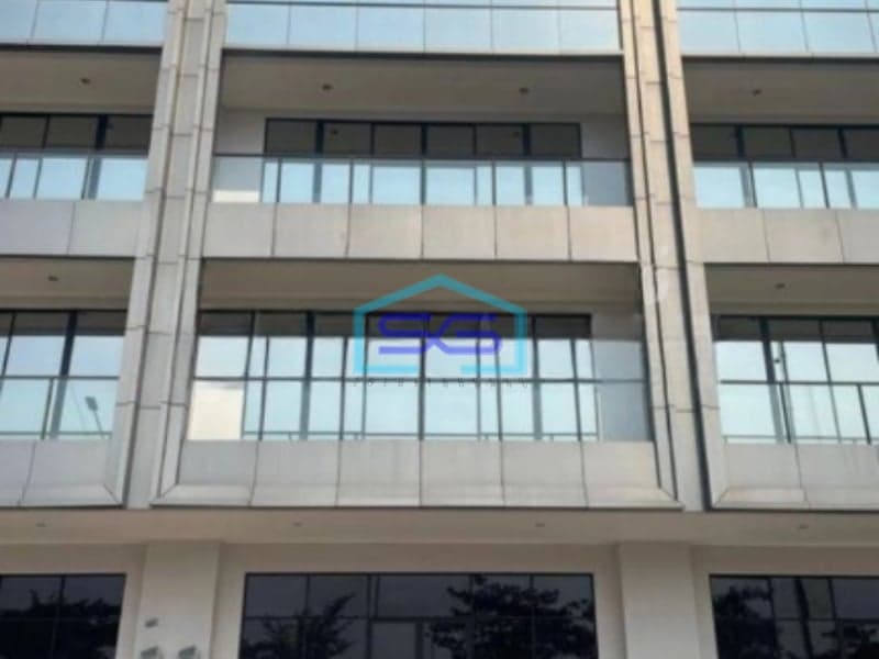 Dijual Ruko di Jalan Utama Parkiran Luas di PIK Jakarta Utara LB 1440m2