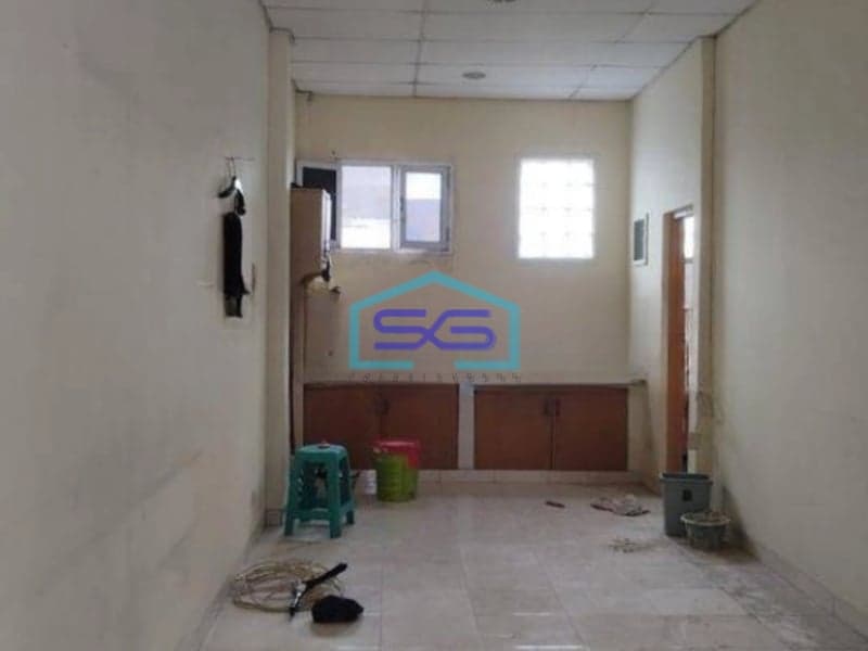 Disewakan Ruko di Pinggir Jalan Tomang Jakarta Barat
