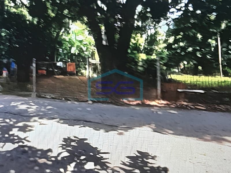 万隆，德波市奇曼吉斯一整块空地出售，土地面积 6305 平方米
