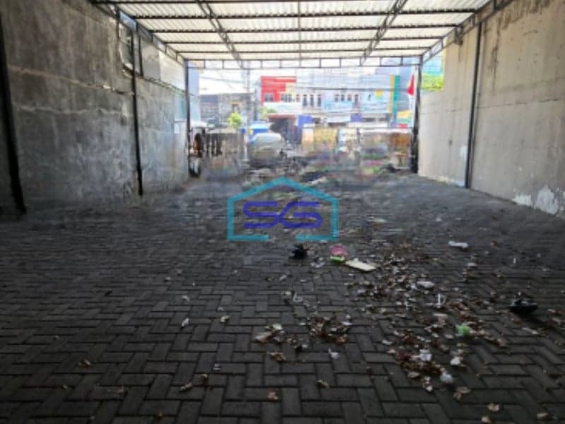 Diisewakan Ruang Usaha Siap Pakai Luas Bangunan 360 m² Lokasi Majapahit Semarang