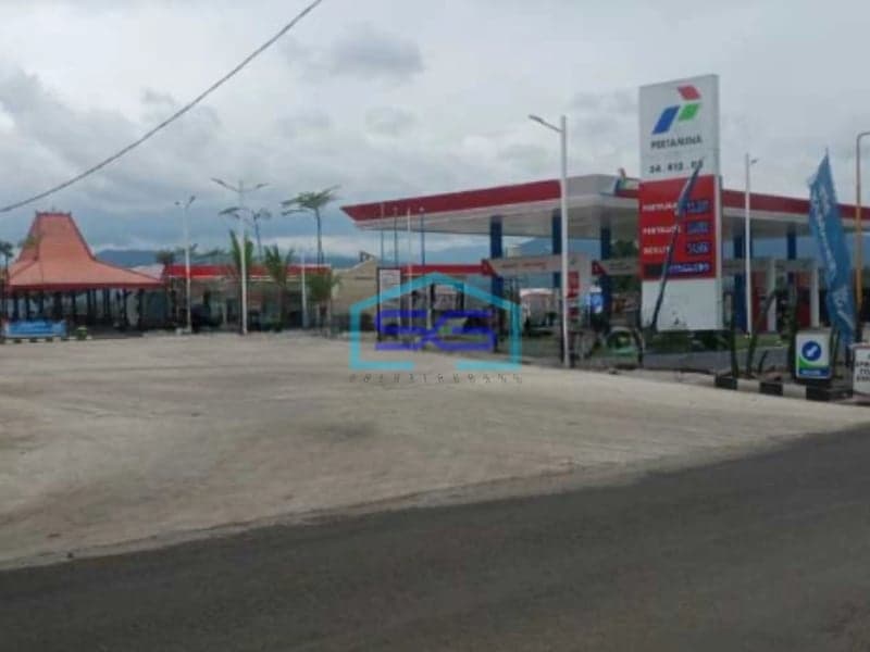 Dijual Ruang Usaha Strategis di Subang Luas Bangunan 4000m2