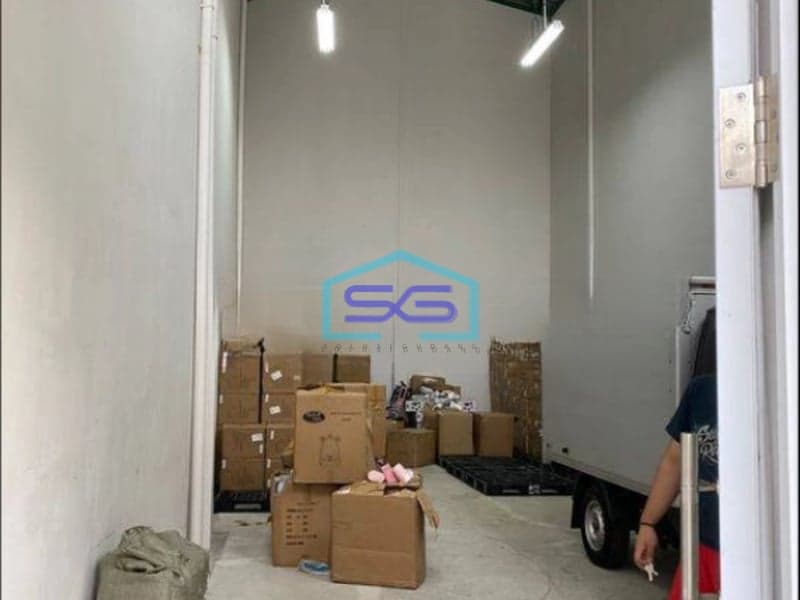 Disewakan Gudang The Store Green Lake City Jakarta Barat Akses Tol Karang Tengah Masuk Kontainer