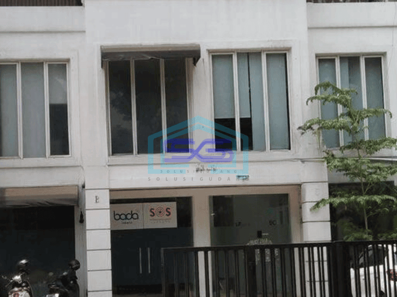 Disewakan Ruko 3 lantai di bangka kemang Jakarta Selatan