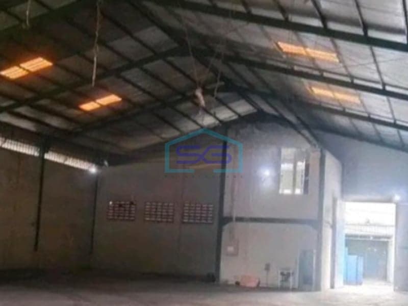 Warehouse with Office for Sale, Building Area 864 sqm, Located in Bitung Tangerang