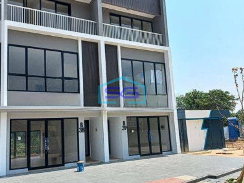 Disewakan Ruko Baru 3 Lantai Lokasi Strategis Area Lippo Cikarang LB 1442m2