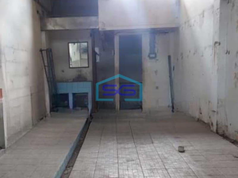 Disewakan Ruko Kondisi Bagus Lokasi Taman Palem Jakarta Barat