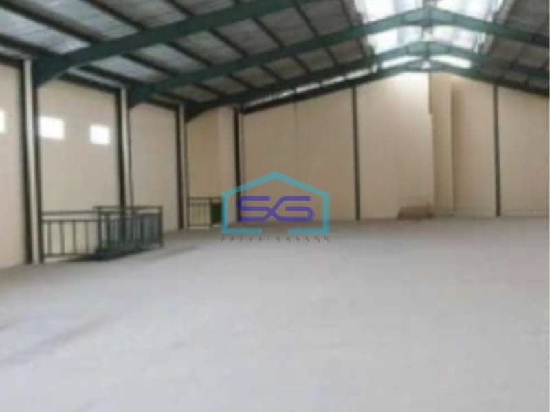 Disewakan Gudang 2 Lantai Luas Tanah  1600 m² Lokasi di Bandengan Jakarta Utara