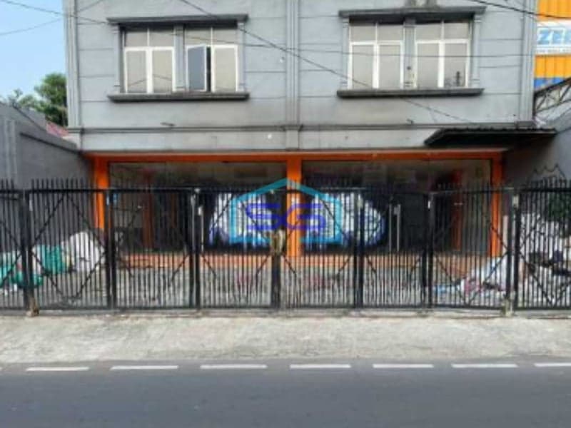 Disewakan Ruko Komersial Parkir Luas Jalan Raya Di Condet Jakarta Timur LB 330m2