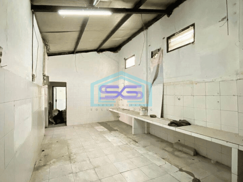 Disewakan Gudang ex Showroom di Pasir Kaliki Bandung