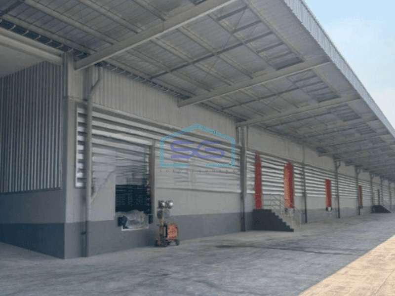 Disewakan Gudang Ada Loading Dock Luas Tanah 22431 m² di Kawasan Industri Delta Silicon Cikarang