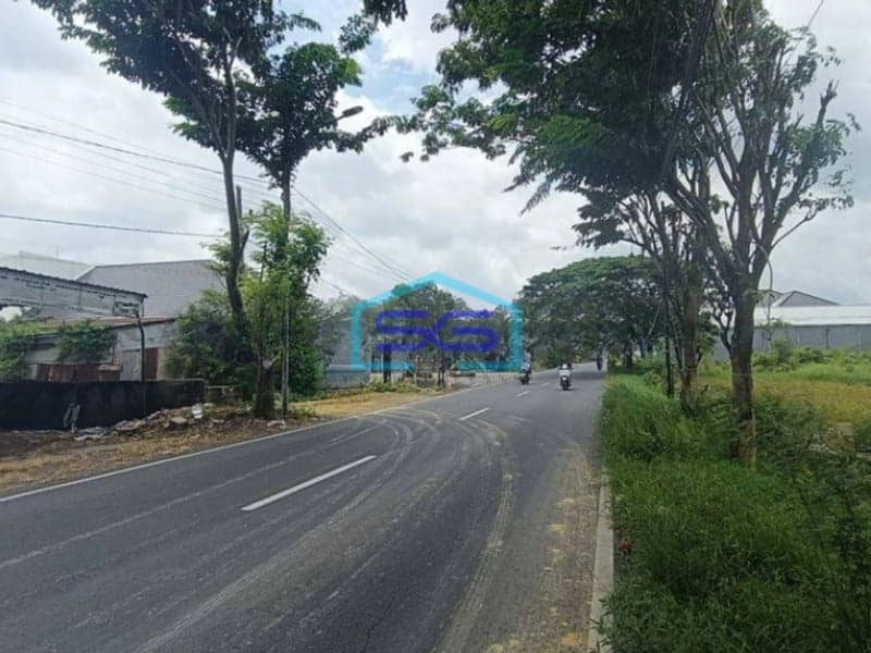 Dijual Murah Gudang ex Bengkel Las Listrik di jalan raya Balongpanggang, Gresik LT 1100m2