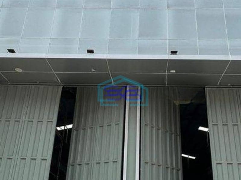 Disewakan Gudang Ada Kantor Luas Bangunan  625 m² di Kalideres Jakarta Barat