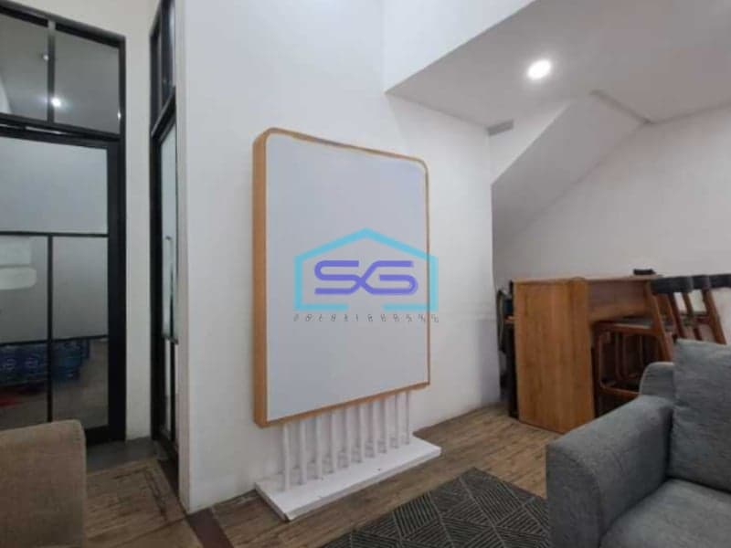 Disewakan Ruko Luas Tanah 200 m² Lokasi di Gambir Jakarta Pusat