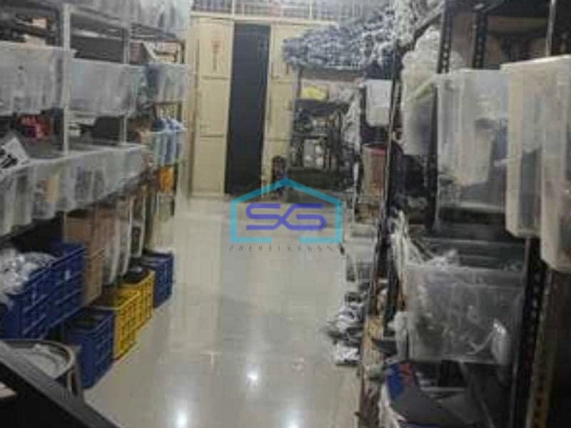 Dijual Ruko 4 Lantai Semi Furnished SHM di Tamansari Jakarta Barat LB 240m2