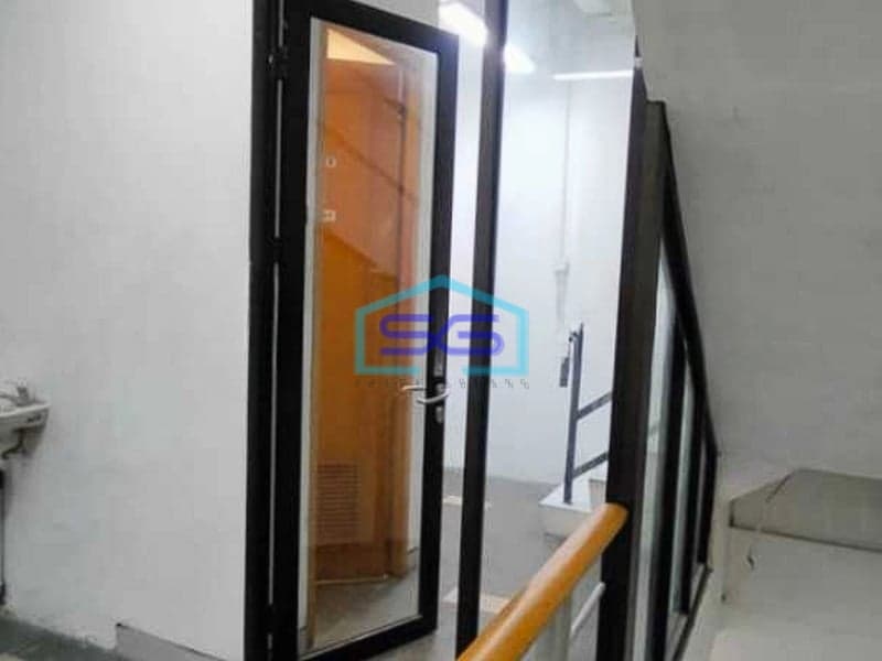 Disewakan Ruko Strategis Gunung Sahari Raya, Kemayoran Jakarta Pusat LB 288m2